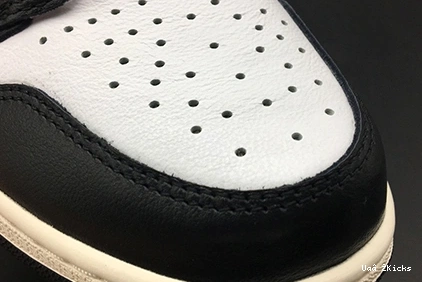 263 555088-061 BLACK AIR JORDAN Fashionable WHITE 1 RED GYM 0905
